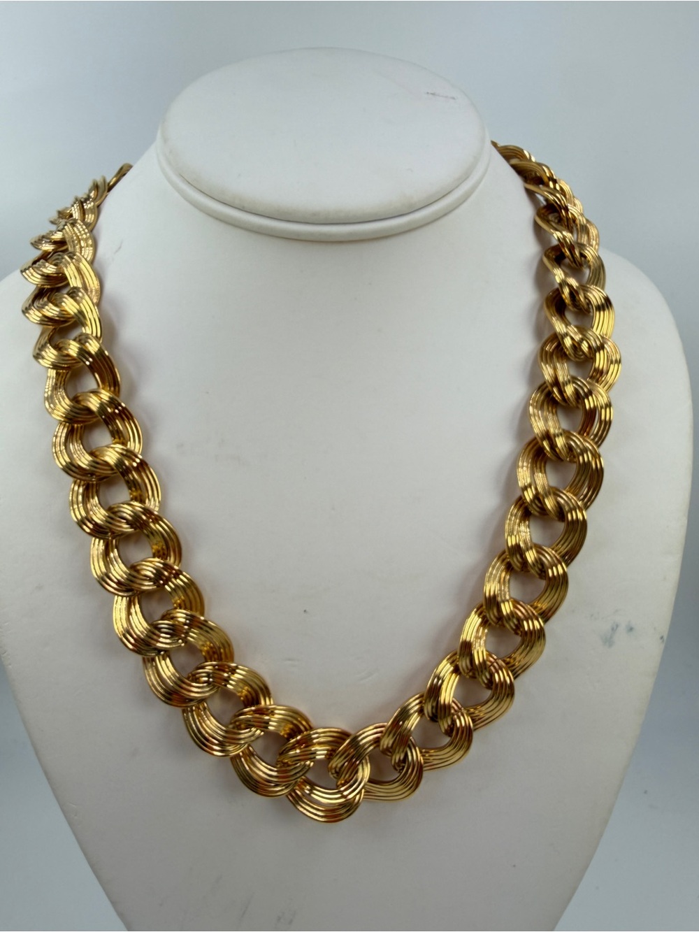 Vintage Monet curb chain double link necklace
